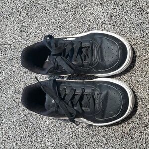 Black Puma's size 13